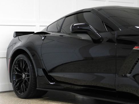 Used 2018 Chevrolet Corvette Z06 image 22