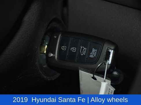 Used 2019 Hyundai Santa Fe SE FWD image 14