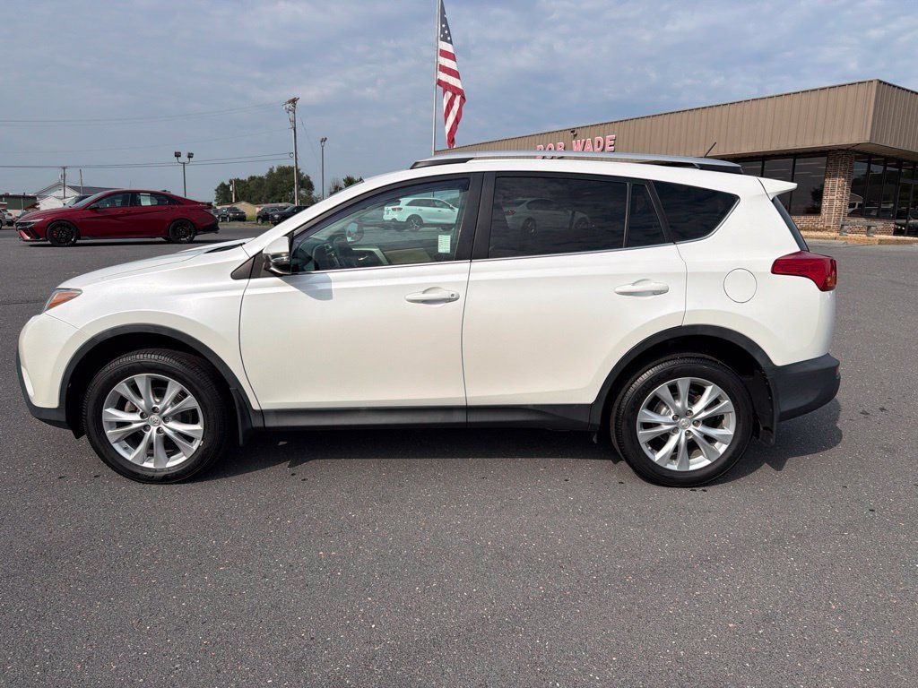 Used 2014 Toyota RAV4 Limited w/ Technology Package AWD/4WD image 2
