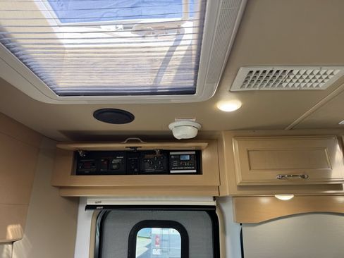 Used 2019 Mercedes-Benz Sprinter 170 image 62