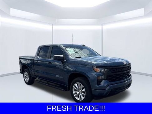 Used 2024 Chevrolet Silverado 1500 Custom AWD/4WD image 1