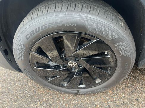 Used 2026 Volkswagen Atlas SE AWD/4WD image 8