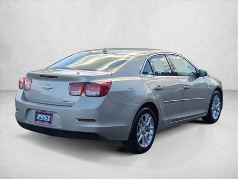 Used 2013 Chevrolet Malibu LT w/ Power Convenience Package FWD image 5