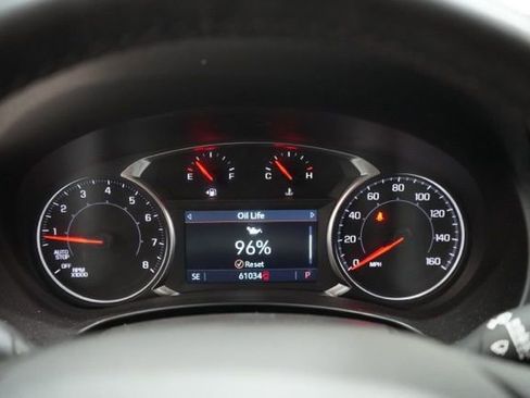 Used 2024 GMC Terrain SLT image 24