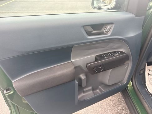 Used 2025 Ford Maverick XL image 21