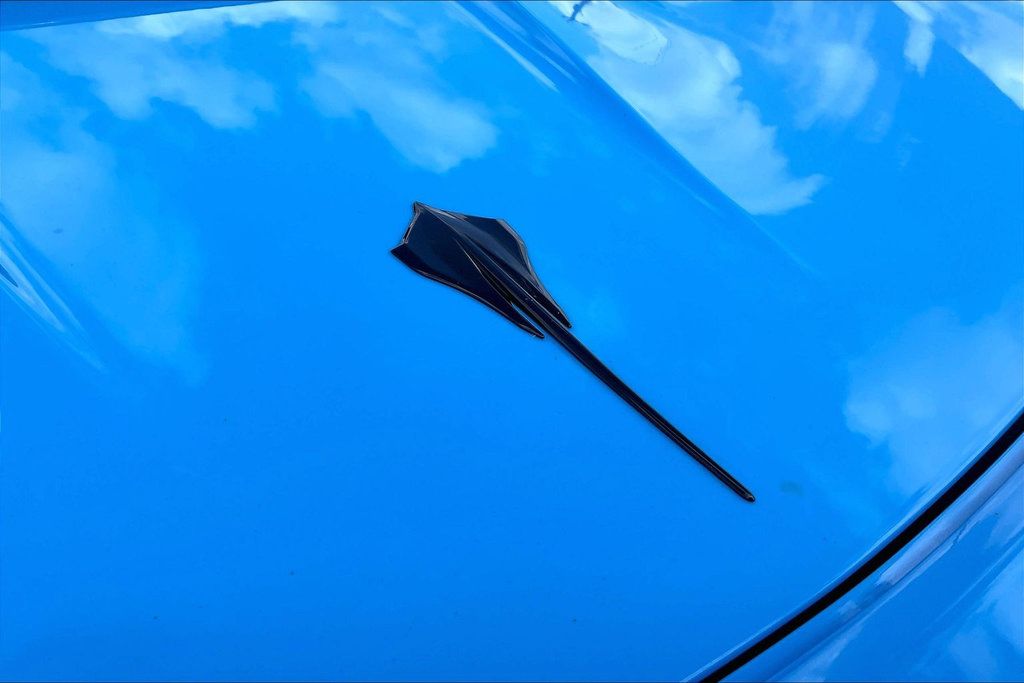 Used 2023 Chevrolet Corvette Stingray Convertible w/ 1LT RWD image 27
