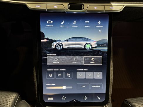 Used 2023 Lucid Air Grand Touring image 40