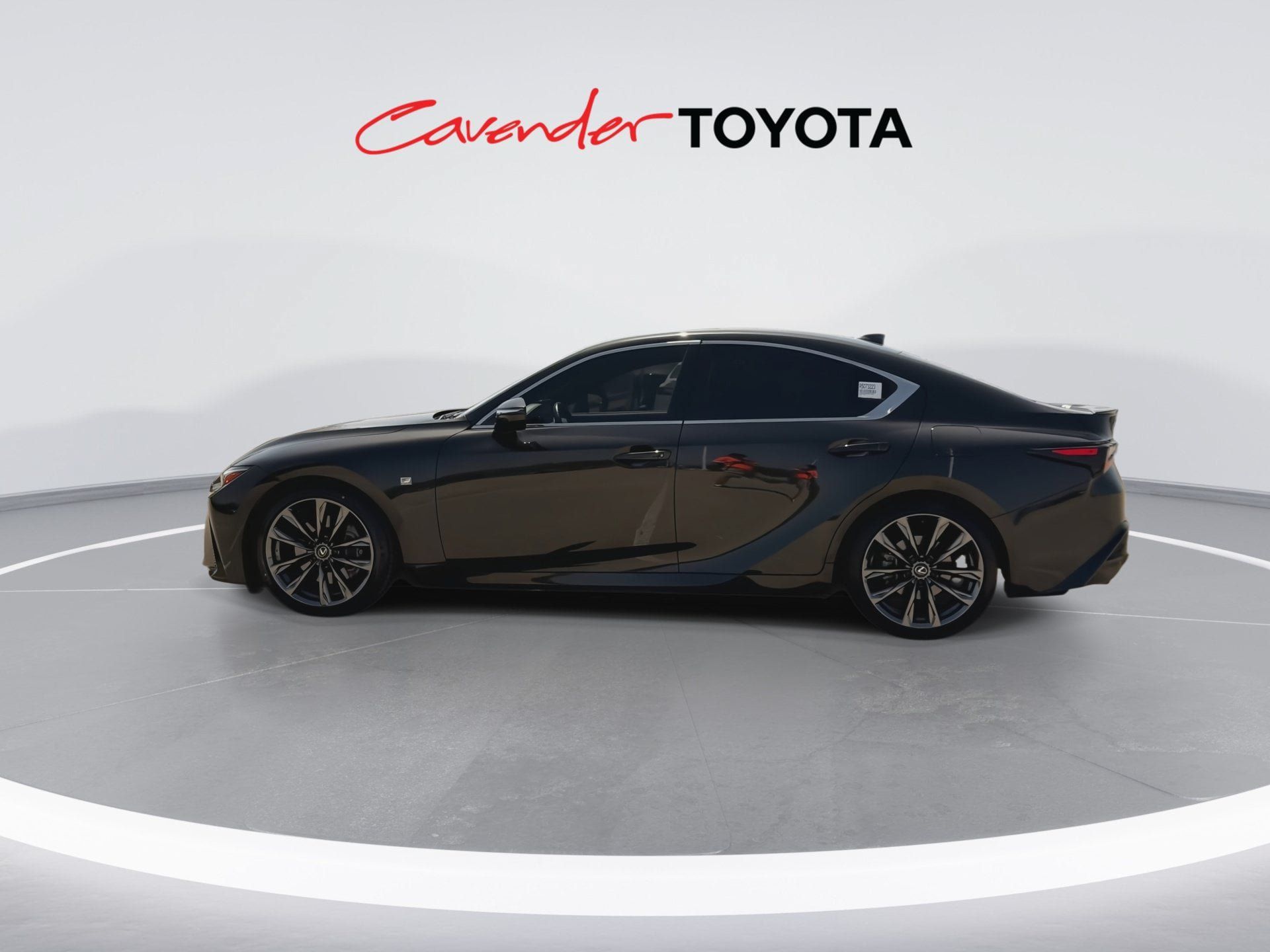 Used 2024 Lexus IS 350 F Sport RWD image 5