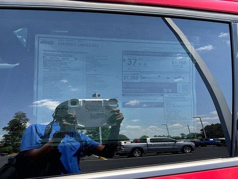 New 2026 Jeep Cherokee Limited image 13