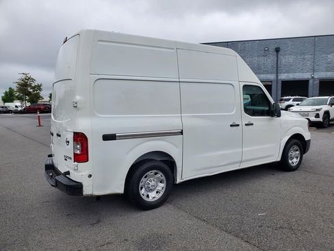 Used 2019 Nissan NV 2500 SV RWD image 3