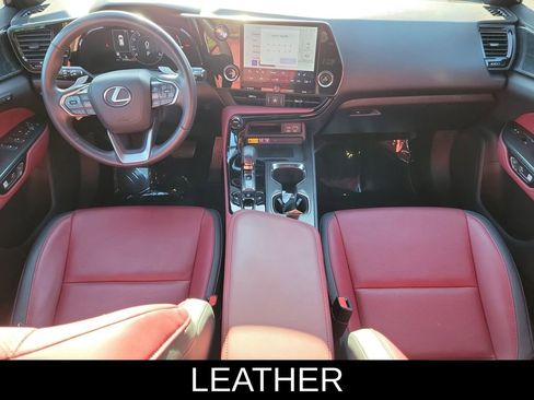 Used 2023 Lexus NX 250 FWD w/ Premium Package image 2