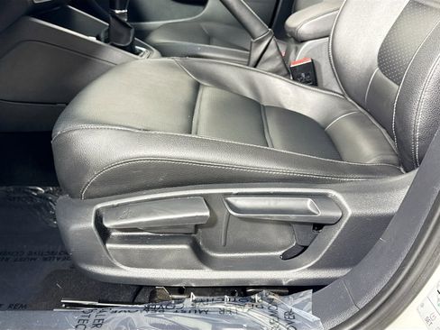 Used 2018 Volkswagen Jetta Wolfsburg Edition image 20