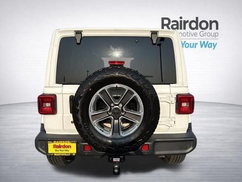Used 2020 Jeep Wrangler Unlimited Sahara w/ LED Lighting Group AWD/4WD image 6