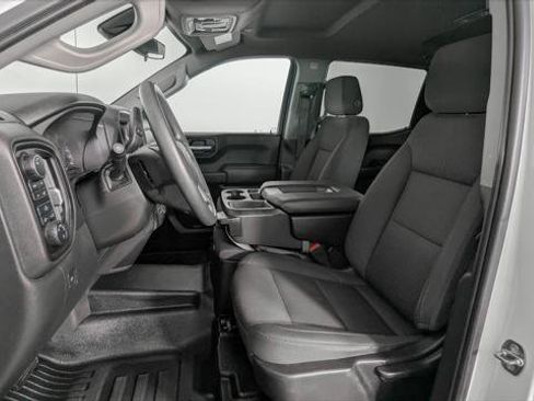 Used 2022 Chevrolet Silverado 1500 W/T w/ WT Value Package AWD/4WD image 16