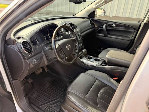 Used 2017 Buick Enclave Leather AWD/4WD image 8