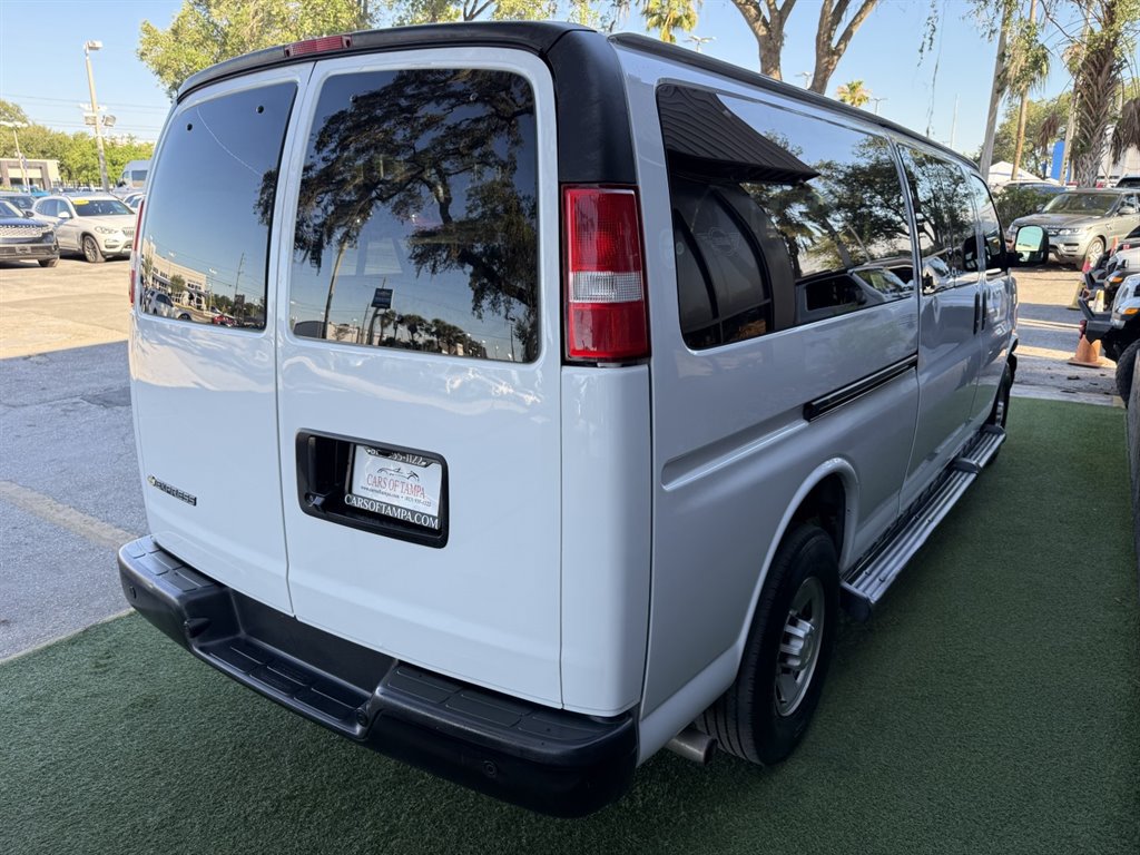 Used 2023 Chevrolet Express 3500 LS RWD image 6