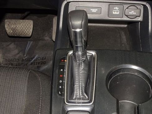 Used 2023 Honda Civic LX image 28