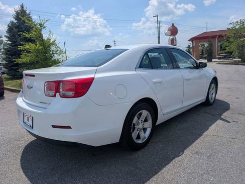 Used 2014 Chevrolet Malibu LS FWD image 6