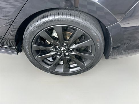 Used 2024 MAZDA MAZDA3 s FWD image 11