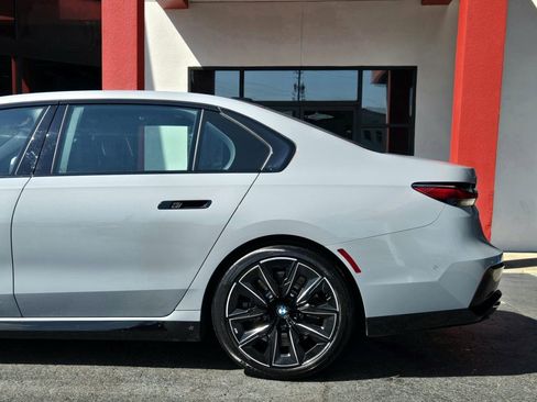 Used 2024 BMW 760i xDrive 760i xDrive w/ Executive Package image 6