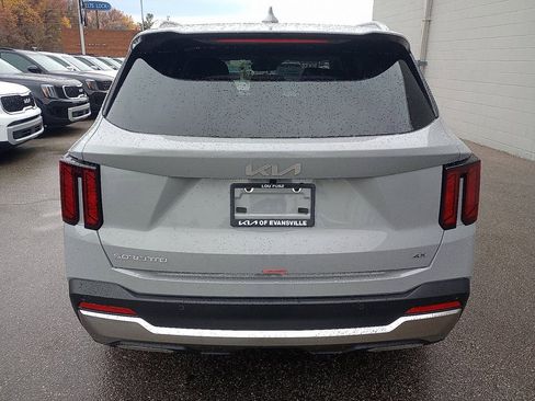 New 2026 Kia Sorento S image 6