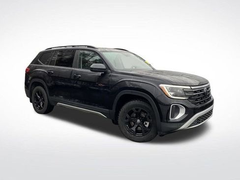 Used 2024 Volkswagen Atlas Peak Edition SEL image 41