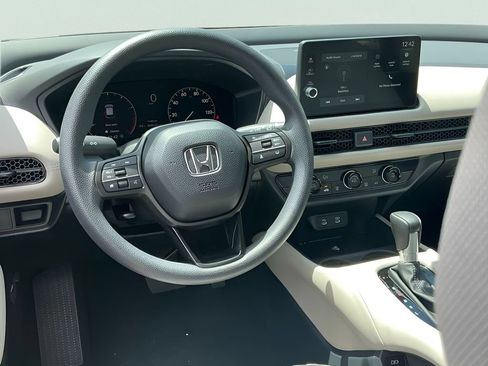 Used 2026 Honda HR-V LX image 25
