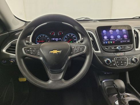 Used 2024 Chevrolet Malibu LT FWD image 22