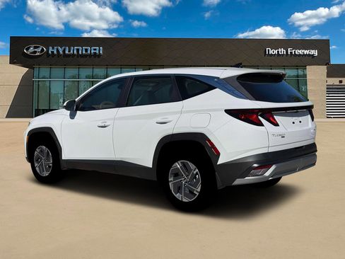 New 2026 Hyundai Tucson Blue SE AWD/4WD image 4