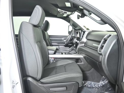 Used 2026 RAM 1500 Big Horn AWD/4WD image 14