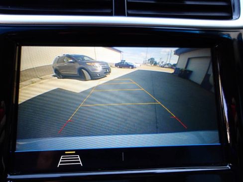 Used 2019 Chevrolet Sonic LT w/ Convenience Package FWD image 42