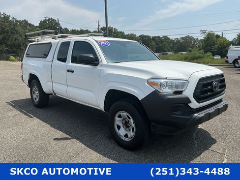 Used 2023 Toyota Tacoma SR RWD image 7