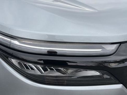 Used 2024 Chevrolet Equinox RS image 10