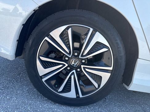 Used 2017 Honda Civic EX-L image 21