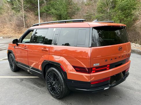 Used 2025 Hyundai Santa Fe Calligraphy image 3