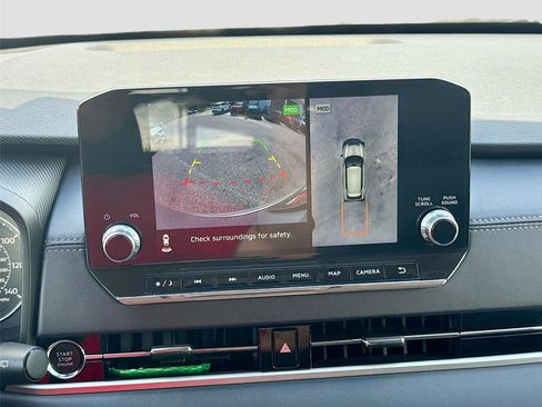 Used 2024 Mitsubishi Outlander SE image 14