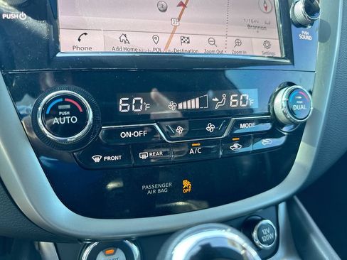 Used 2023 Nissan Murano SL FWD image 16