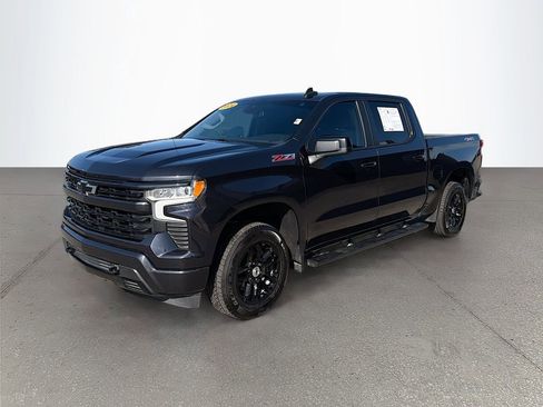 Used 2024 Chevrolet Silverado 1500 RST w/ Z71 Off-Road Package image 9