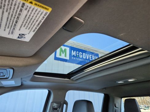 Used 2022 Chevrolet Silverado 1500 LTZ w/ LTZ Convenience Package II image 18