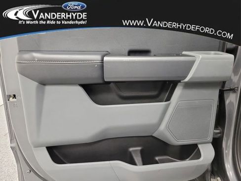 Used 2023 Ford F150 XLT image 10