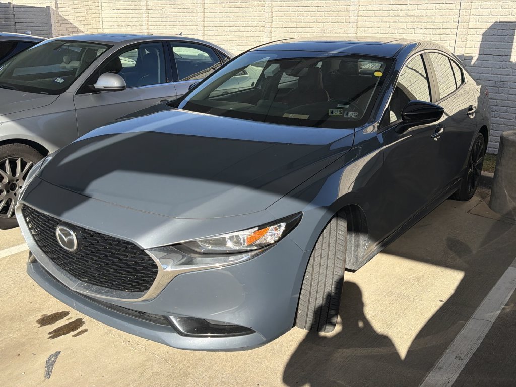 Used 2025 MAZDA MAZDA3 s AWD/4WD image 1