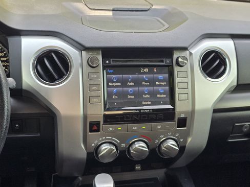Used 2019 Toyota Tundra SR5 w/ SR5 Upgrade Package RWD image 17