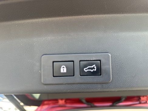 Used 2020 Subaru Ascent Limited w/ Technology Package image 26