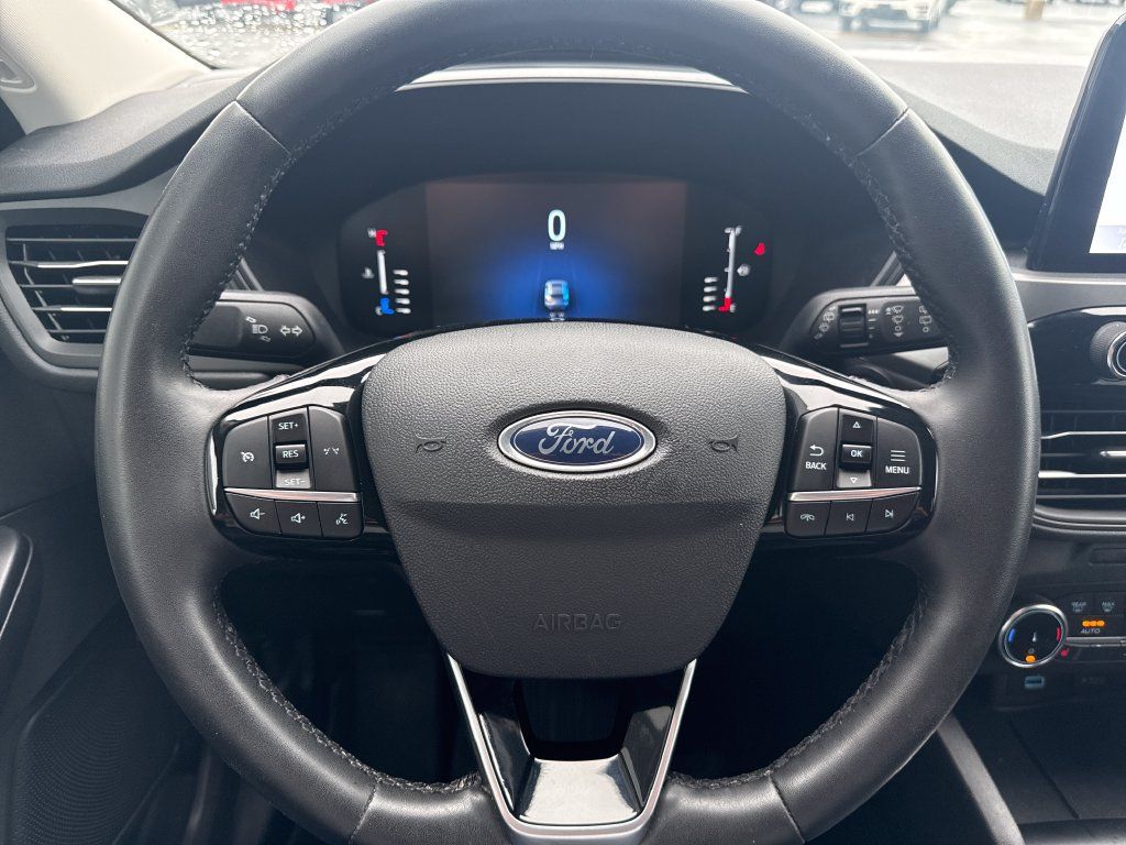 Used 2023 Ford Escape Active AWD/4WD image 10