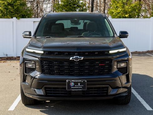 Used 2024 Chevrolet Traverse RS w/ LPO, Floor Liner Package image 2