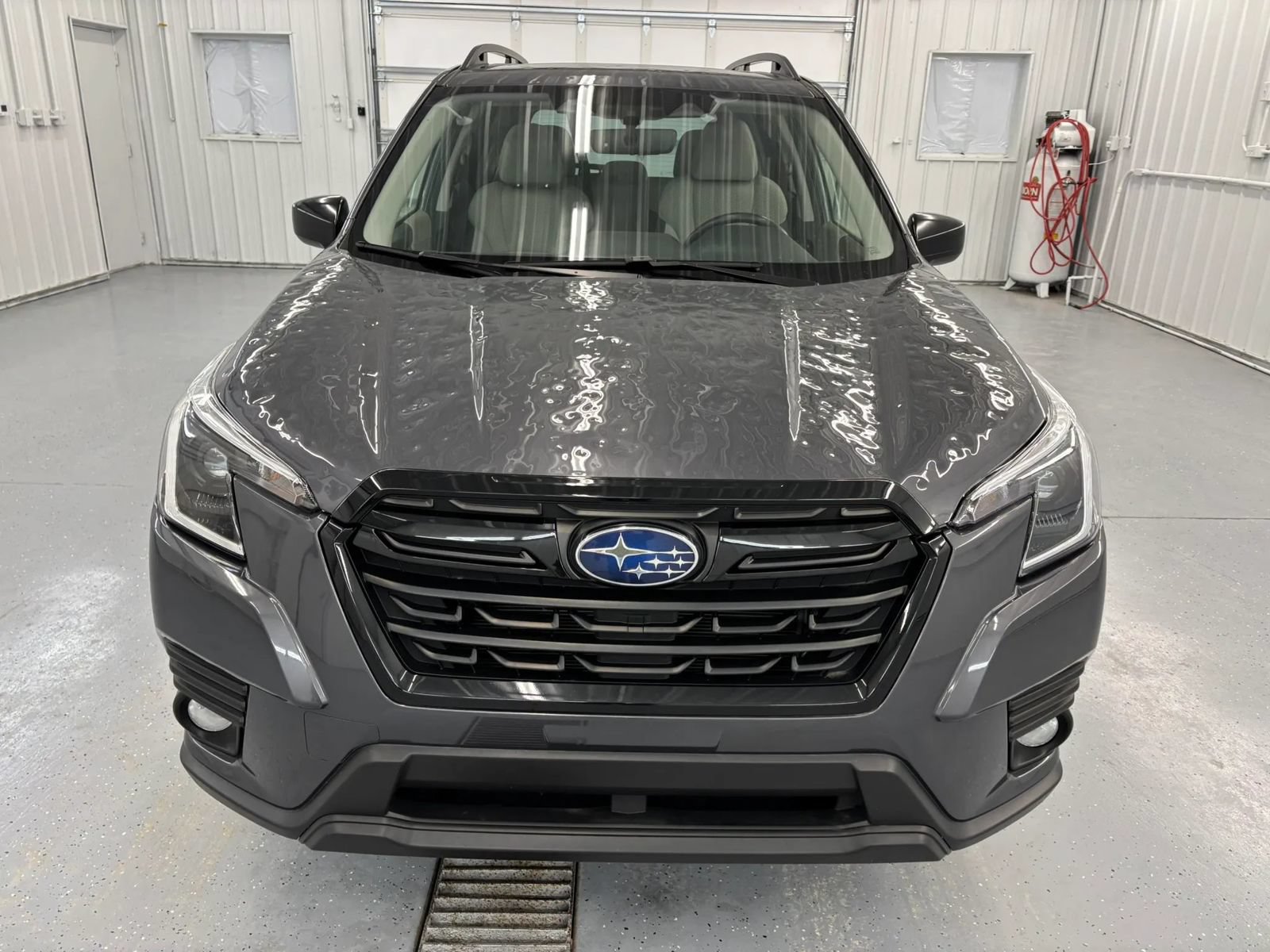 Used 2023 Subaru Forester Premium AWD/4WD image 12