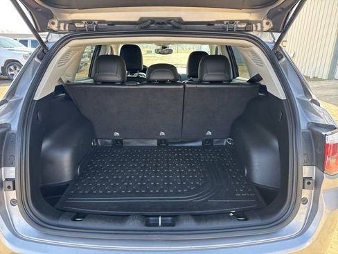 Used 2020 Jeep Compass Latitude image 10