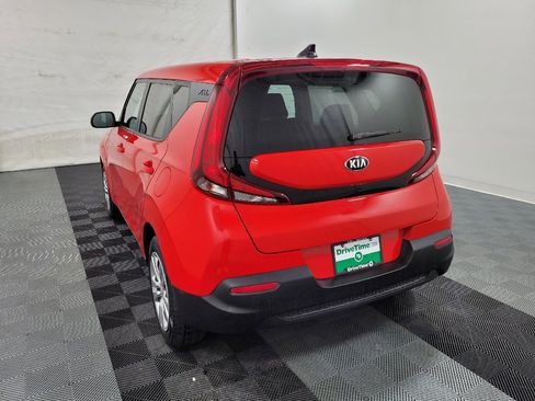 Used 2020 Kia Soul LX FWD image 5