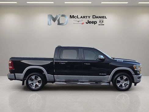 Used 2021 RAM 1500 Laramie AWD/4WD image 6