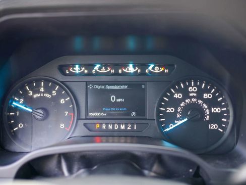 Used 2018 Ford F150 XL w/ Equipment Group 101A Mid RWD image 30